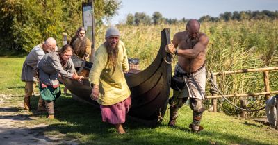 Medyczny Festyn Archeologiczny w Biskupinie